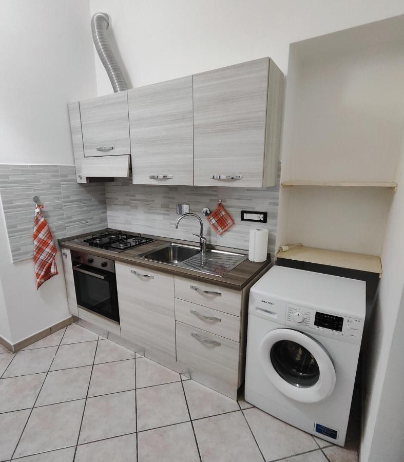 Monolocale Maria Vittoria Apartment Turin Exterior photo