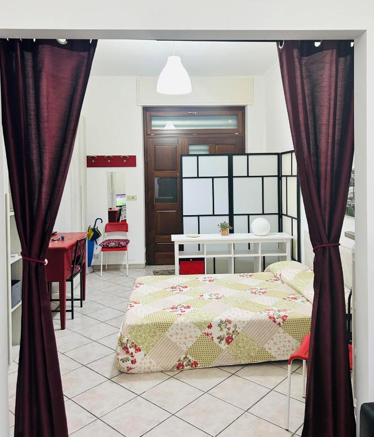 Monolocale Maria Vittoria Apartment Turin Exterior photo